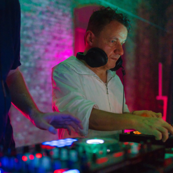 DJ ANDBEAT